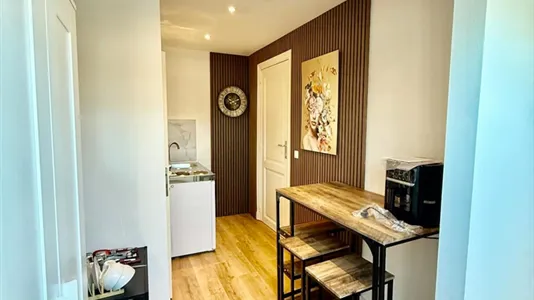 Rooms in Brussels Anderlecht - photo 4