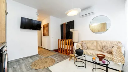 Apartment for rent in Madrid Tetuán, Madrid