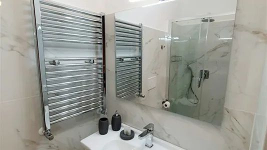 Rooms in Florence - photo 9