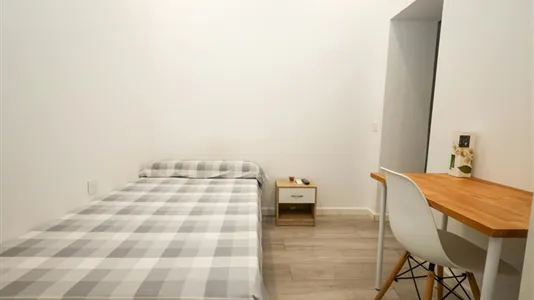 Rooms in Valencia Camins al Grau - photo 4