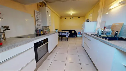 Rooms in Grenoble - photo 6