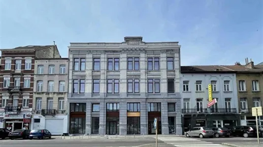 Apartments in Brussels Sint-Jans-Molenbeek - photo 9