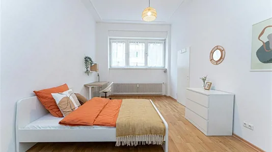 Rooms in Berlin Charlottenburg-Wilmersdorf - photo 3