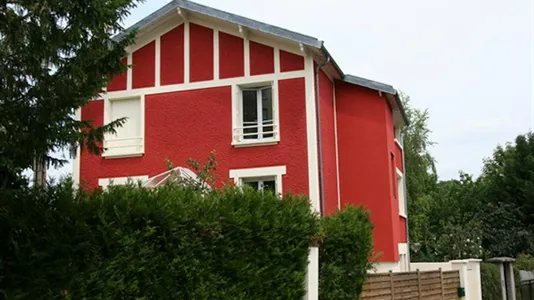 Houses in Boulogne-Billancourt - photo 2