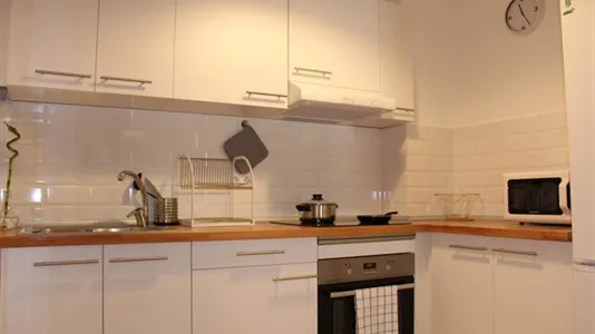 Rooms in Barcelona Sant Martí - photo 4