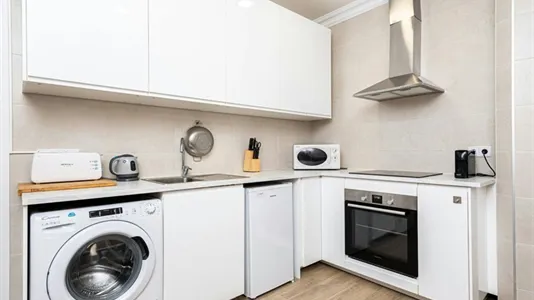 Rooms in Madrid Salamanca - photo 6