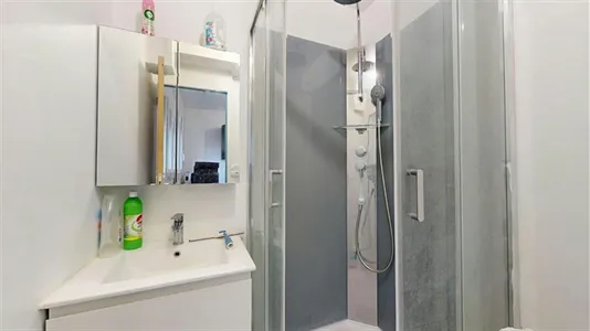 Rooms in Amiens - photo 9