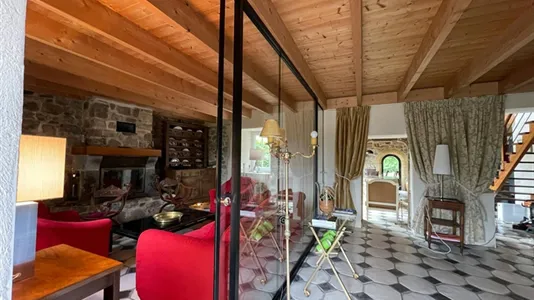 Houses in Châteaulin - photo 9