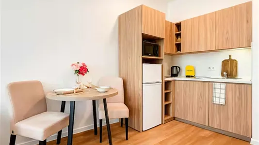 Apartments in Nogent-sur-Marne - photo 2