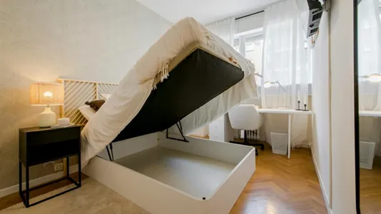 Rooms in Madrid Chamberí - photo 5