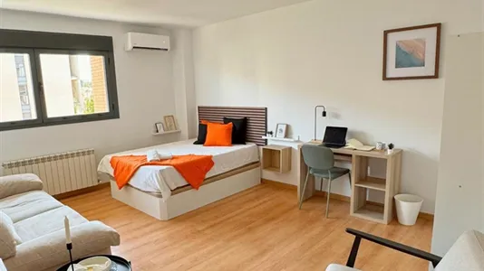 Rooms in Toledo - photo 9