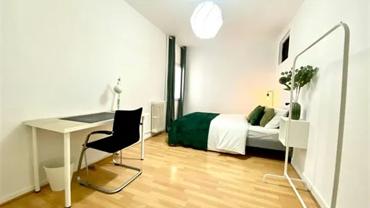 Rooms in Madrid Tetuán - photo 9