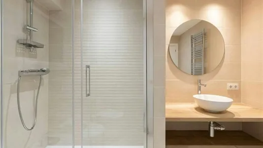 Apartments in Barcelona Eixample - photo 7