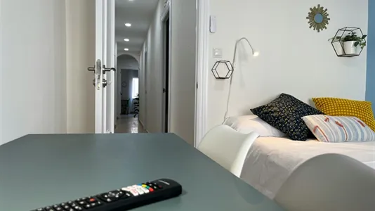 Rooms in Zaragoza - photo 2