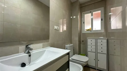 Rooms in Granada - photo 5