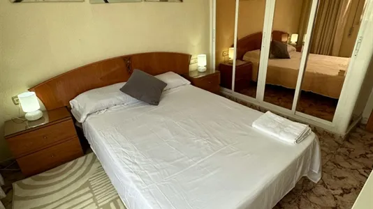 Rooms in Málaga - photo 5