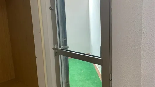 Rooms in Moncada - photo 10