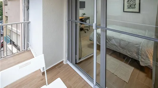 Rooms in el Camí de Vera - photo 4