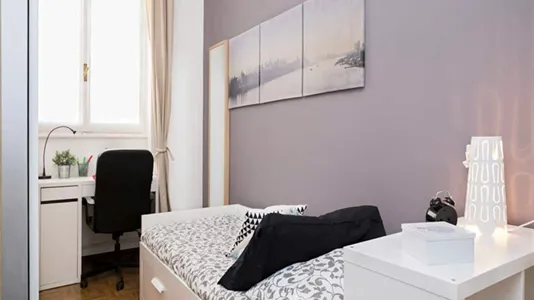 Rooms in Milano Zona 1 - Centro storico - photo 1