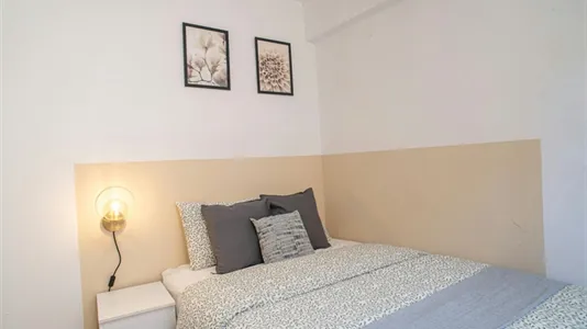 Rooms in Mislata - photo 2