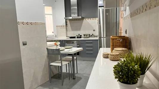 Rooms in Madrid Retiro - photo 10