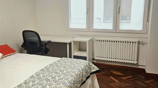 Rooms in Zaragoza - photo 4