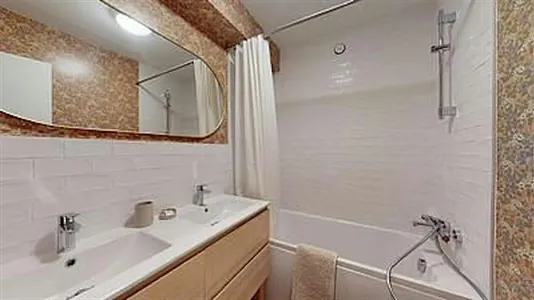 Apartments in Angers - photo 9