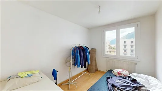 Rooms in Grenoble - photo 1