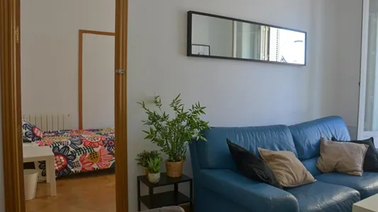 Rooms in Madrid Centro - photo 10