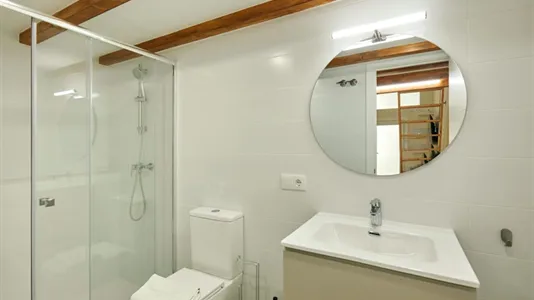 Apartments in Barcelona Ciutat Vella - photo 9