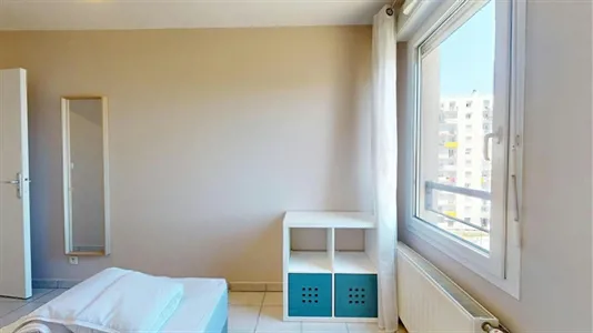 Rooms in Lyon - photo 2