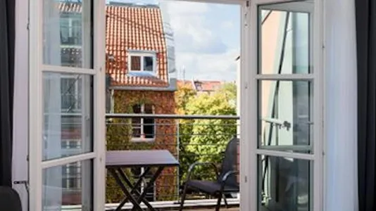 Apartments in Location is not specified - photo 5