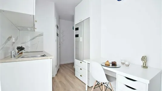 Apartments in Location is not specified - photo 6