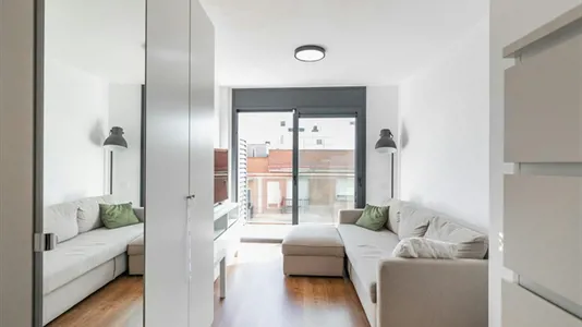 Apartments in Barcelona Nou Barris - photo 2