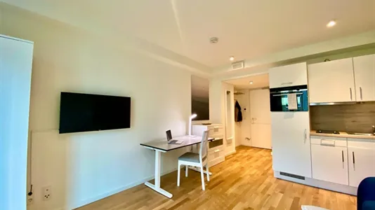 Apartments in Berlin Mitte - photo 4