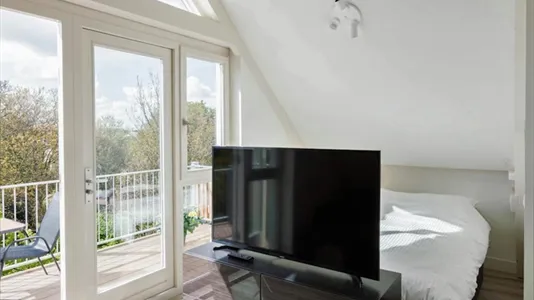 Apartments in Location is not specified - photo 8