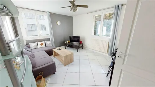 Rooms in Grenoble - photo 5