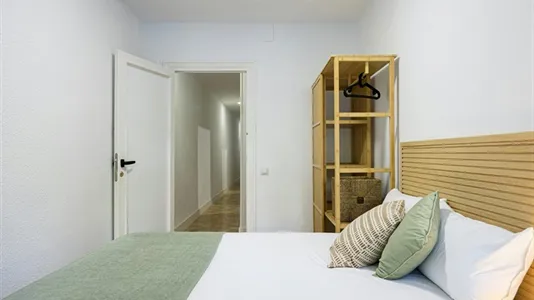 Rooms in Madrid Chamberí - photo 4