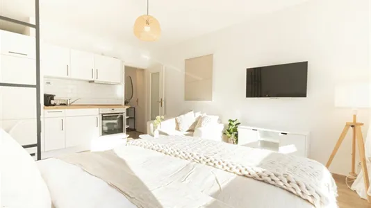 Apartments in Dusseldorf - photo 4