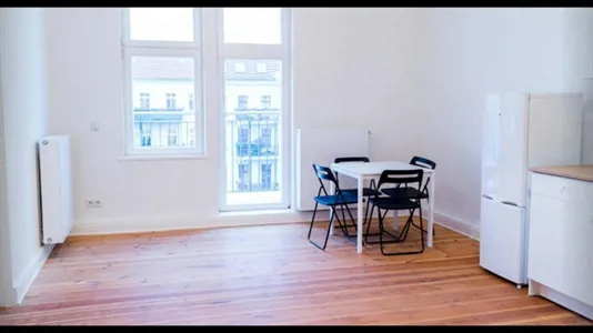 Rooms in Berlin Friedrichshain-Kreuzberg - photo 1