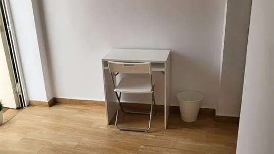 Rooms in El Fontanal - photo 5