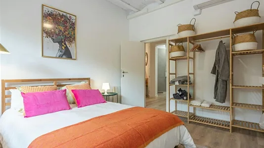 Rooms in Barcelona Eixample - photo 4
