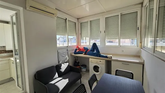 Rooms in Sevilla Casco Antiguo - photo 6