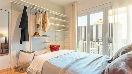 Rooms in Barcelona Les Corts - photo 2