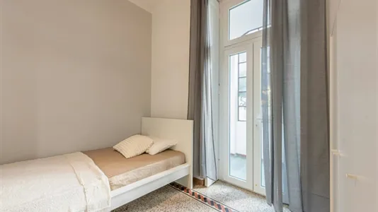 Rooms in Milano Zona 5 - Vigentino, Chiaravalle, Gratosoglio - photo 2