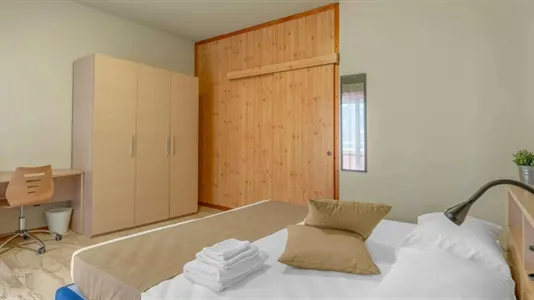 Apartments in Milano Zona 5 - Vigentino, Chiaravalle, Gratosoglio - photo 4