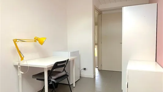 Rooms in Roma Municipio VI – Roma Delle Torri - photo 4