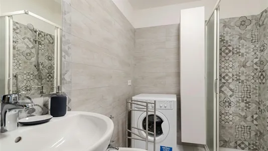 Rooms in Milano Zona 2 - Stazione Centrale, Gorla, Turro, Greco, Crescenzago - photo 6