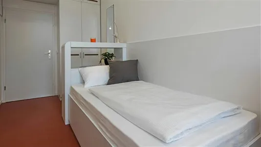 Rooms in Berlin Friedrichshain-Kreuzberg - photo 2