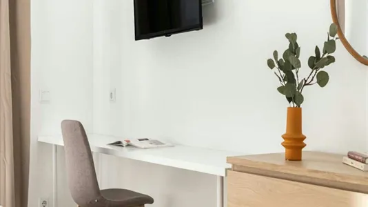 Rooms in Madrid Fuencarral-El Pardo - photo 9